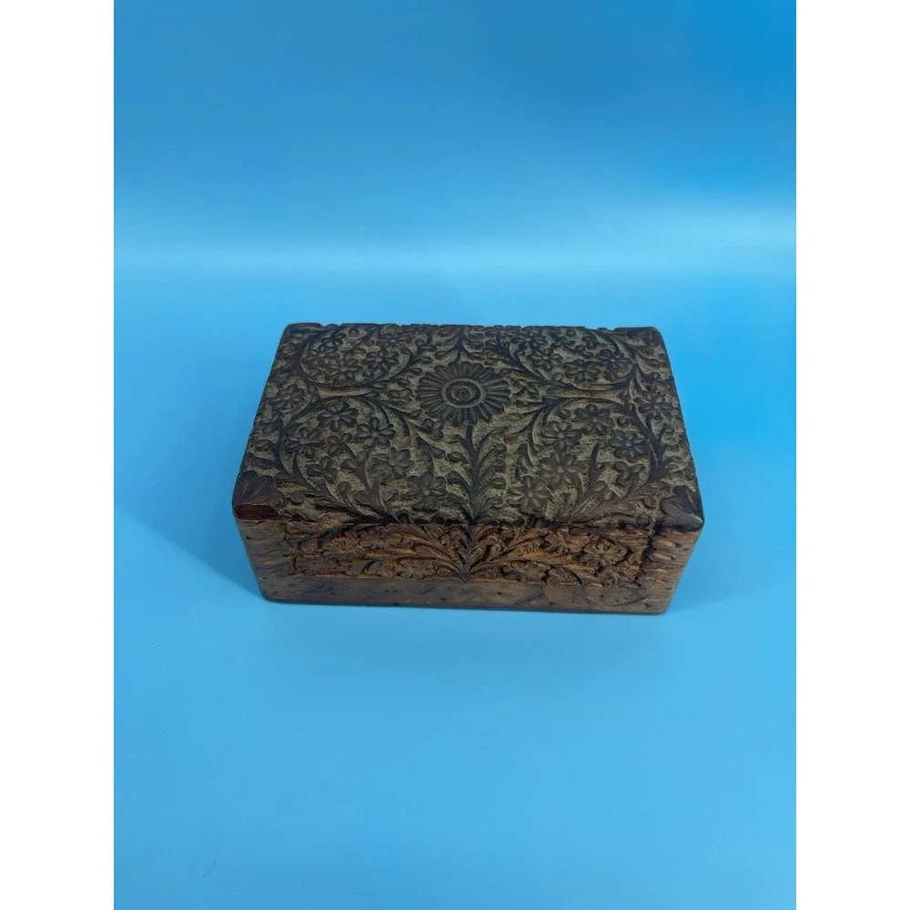 Vintage Hand Carved Wooden Jewelry Trinket‎ Box Floral Velvet Lined 6x2.5